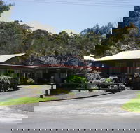 The Crays Accommodation - New Castle Holiday