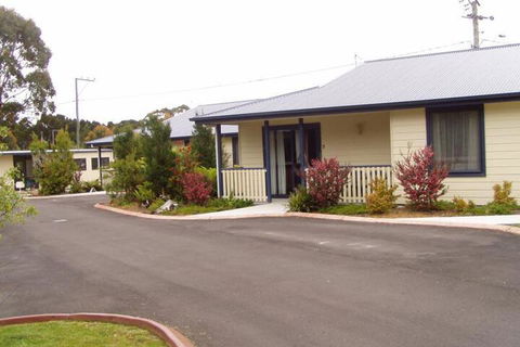 Anchor Down Cottages - New Castle Holiday 6
