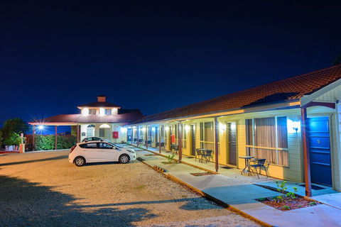 Lithgow Parkside Motor Inn - New Castle Holiday 4