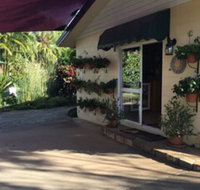 Kookaburra Lodge - New Castle Holiday