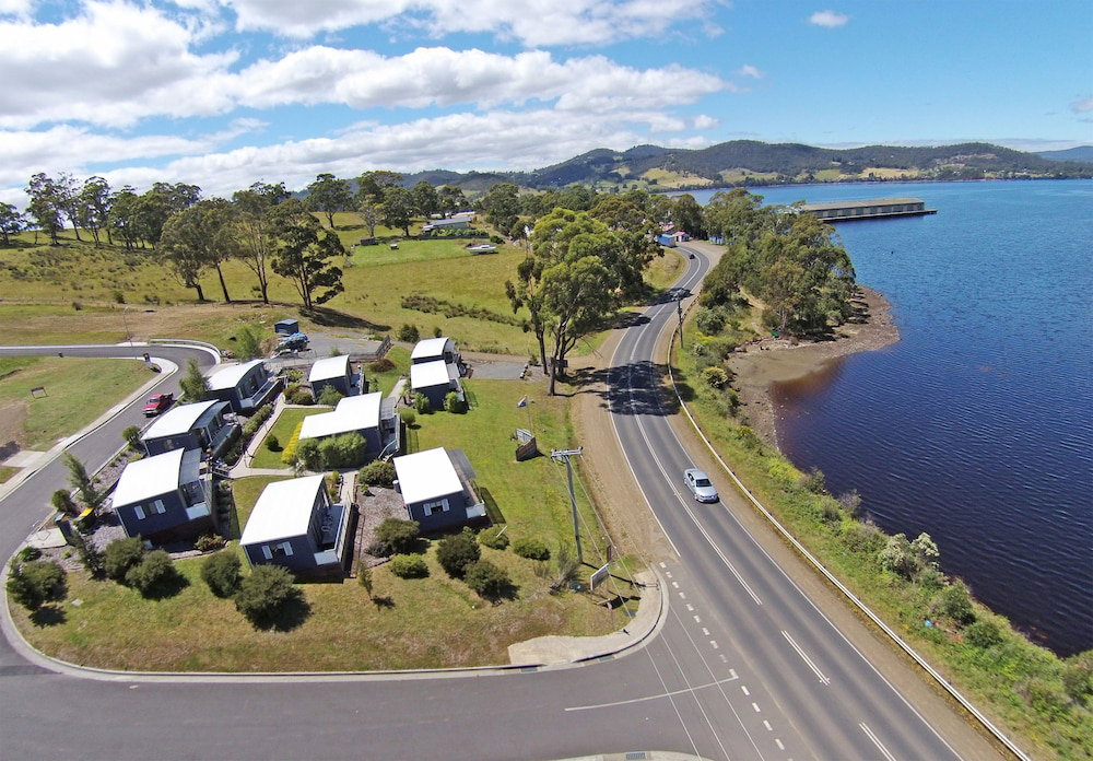 Port Huon TAS New Castle Holiday