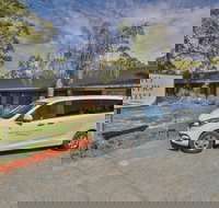 Two Rivers Motel - New Castle Holiday