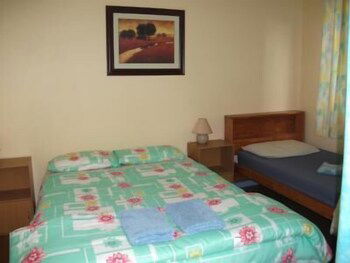 Apollo Bay Backpackers - New Castle Holiday 4