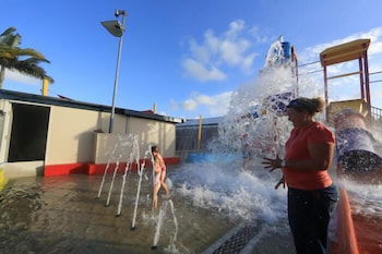 Kurrimine Beach Holiday Park - New Castle Holiday 6