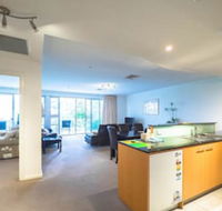 Glenelg Beachside Apartments - New Castle Holiday