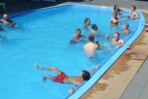 Youth Shack Backpackers - Hostel - New Castle Holiday 6