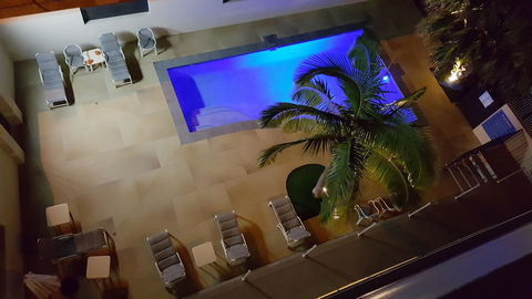 Wyuna Beachfront Holiday Apartments - New Castle Holiday 3