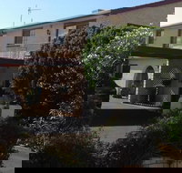 Forest Lodge Motor Inn  Restaurant - New Castle Holiday