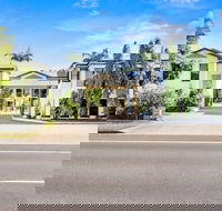 Coral Cay Resort - New Castle Holiday