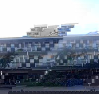 Adventurers Resort - Hostel - New Castle Holiday