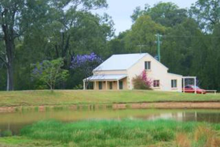 Rothbury NSW New Castle Holiday