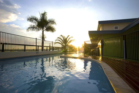 Brisbane City YHA - Hostel - New Castle Holiday 1