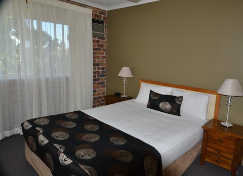 Toowong Villas - New Castle Holiday 1