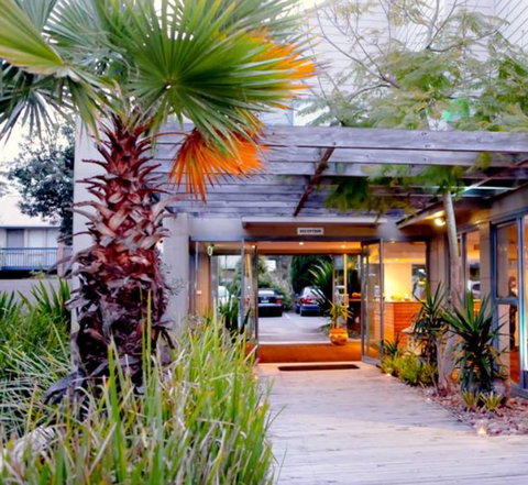 Corrigans Cove - New Castle Holiday 1