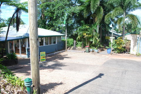 Rainforest Motel - New Castle Holiday 0