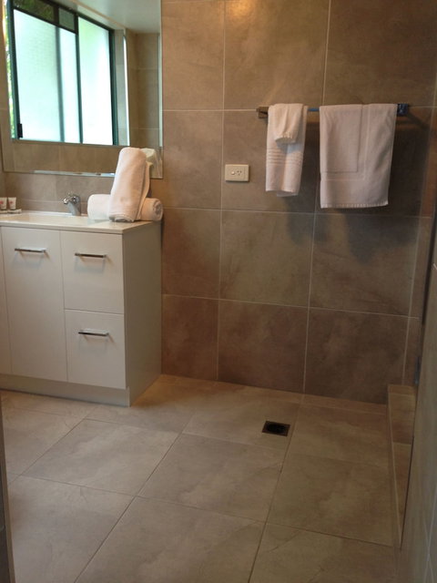 Chez Noosa Resort Motel - New Castle Holiday 6