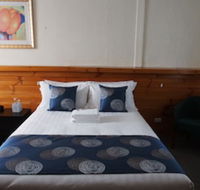 Majestic Motel - New Castle Holiday