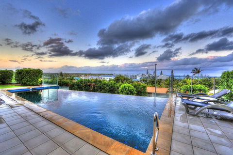 Rainbow Sea Resort - New Castle Holiday 1