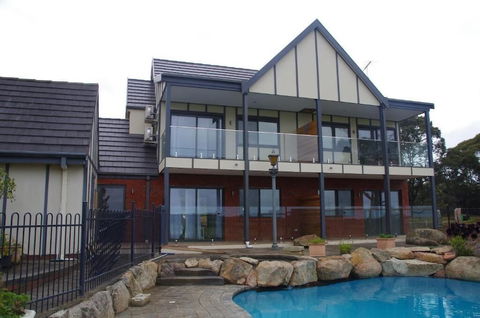 The View On Grossmans - New Castle Holiday 1