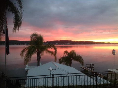 Overnight Reflections B & B - New Castle Holiday 6