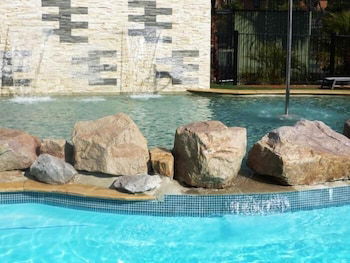 Garden Of Eden Caravan Park - New Castle Holiday 1