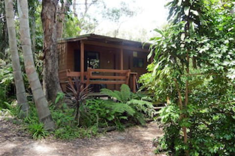 Samurai Beach Bungalows Port Stephens YHA - New Castle Holiday 0