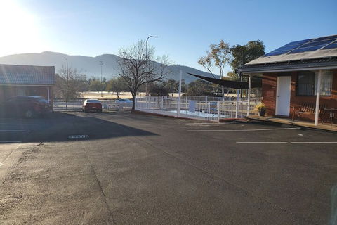 Roydons Motor INN - New Castle Holiday 2
