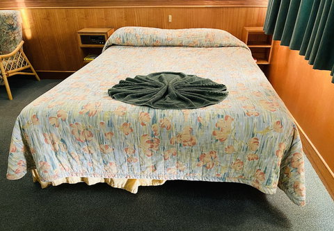 County Lodge Motor Inn - New Castle Holiday 5