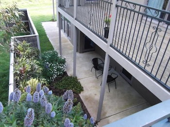 Ventnor VIC New Castle Holiday