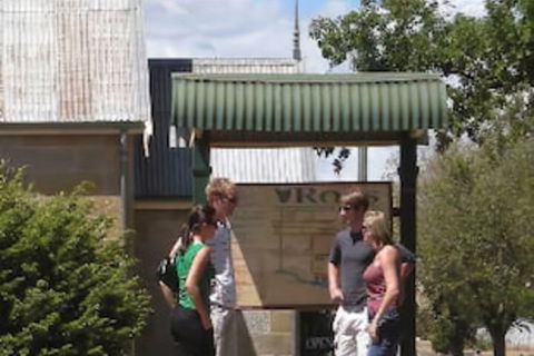 Ross B&B Accommodation - New Castle Holiday 2