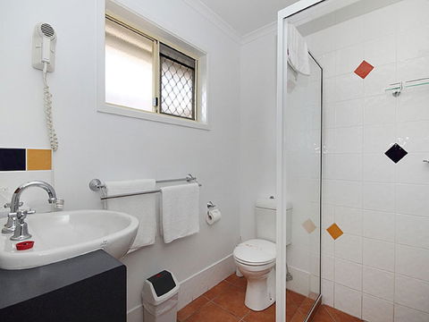 Browns Plains Motor Inn - New Castle Holiday 6