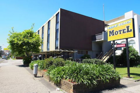 City Beach Motel - New Castle Holiday 0