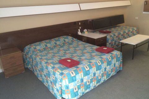 City Beach Motel - New Castle Holiday 2