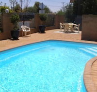 All Seasons Motor Lodge - New Castle Holiday