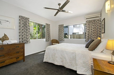 Outlook - New Castle Holiday 2