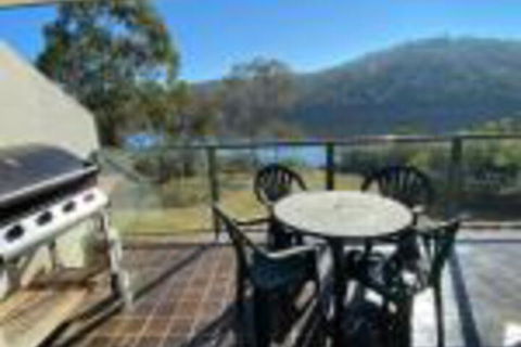 Banksia 1 - New Castle Holiday 0