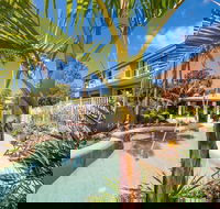 Mollymook Seascape Motel  Apartments - New Castle Holiday