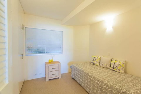 Las Rias - New Castle Holiday 5