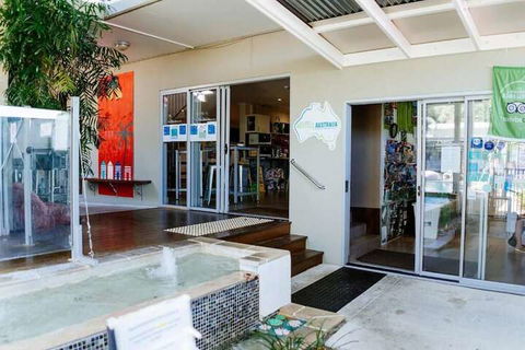 Noosa Flashpackers - Hostel - New Castle Holiday 2