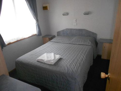 Wagga Wagga Beach Caravan Park - New Castle Holiday 5