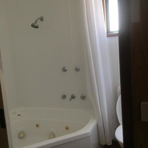 Wagga Wagga Beach Caravan Park - New Castle Holiday 2