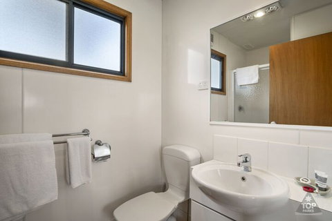 Cowes Caravan Park - New Castle Holiday 7