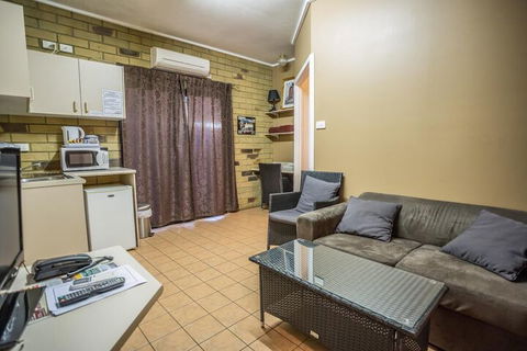 Abacus Motel - New Castle Holiday 7