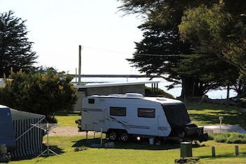 Abel Tasman Caravan Park - New Castle Holiday 4