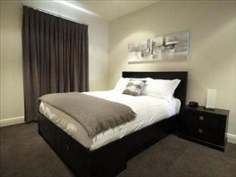 Precinct On Jardine Accommodation - New Castle Holiday 3