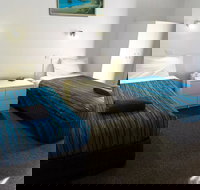 Bandicoot Motor Inn - New Castle Holiday