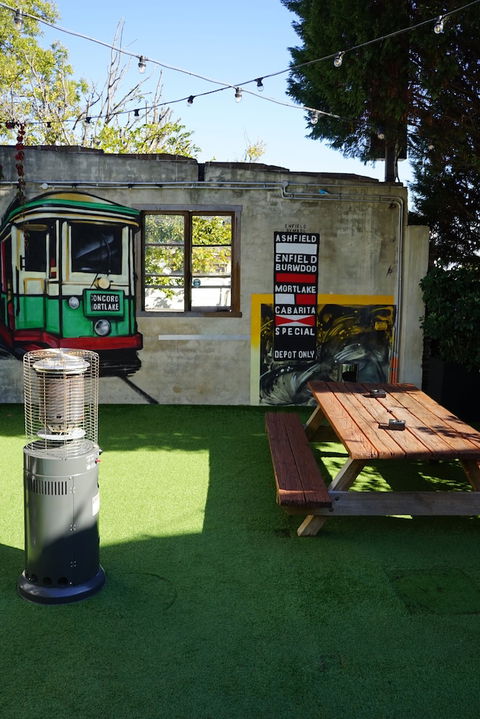 Palace Hotel Mortlake - New Castle Holiday 0