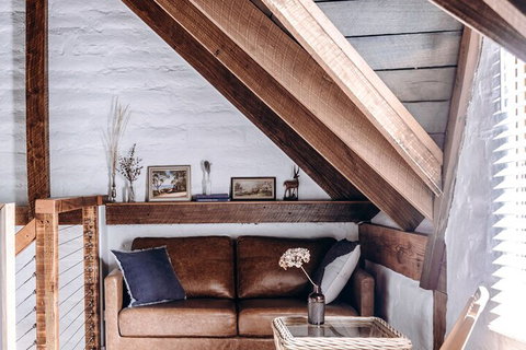 The Stable Lofts - New Castle Holiday 6