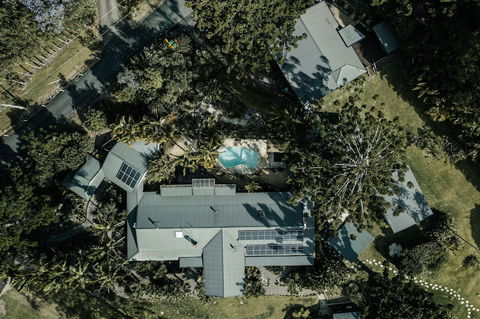 Cape Byron Retreat - New Castle Holiday 0