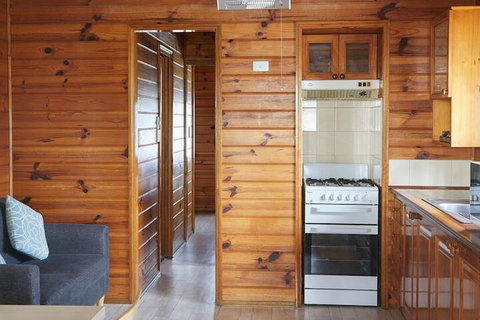 Crescent Head Holiday Park - New Castle Holiday 3